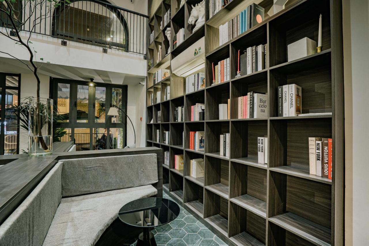 Mint Hotel Bui Vien Q1 Ho Chi Minh City Bagian luar foto