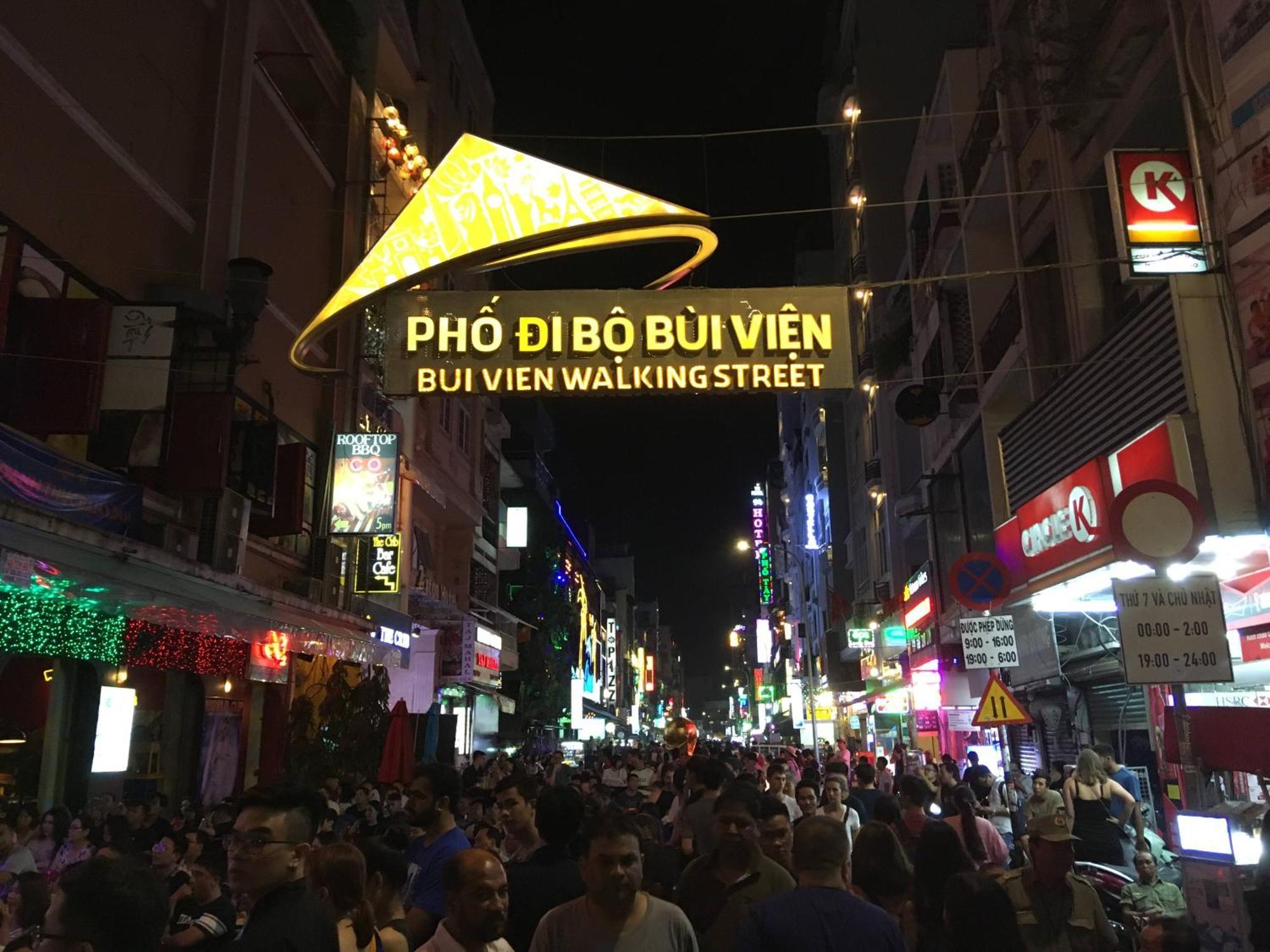 Mint Hotel Bui Vien Q1 Ho Chi Minh City Bagian luar foto